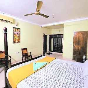 Krishnagiri Homes Homestay Guruvayur